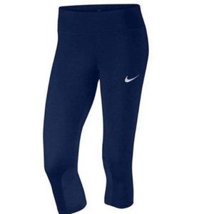 Nike Womens Epic Run Tight Fit Crop Compression Pants NWT Size XL. New with tags